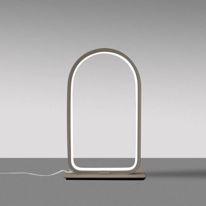 Lampa Nicole L