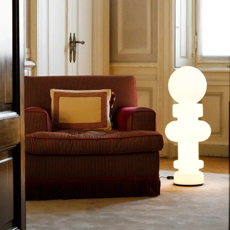 Lampa Re