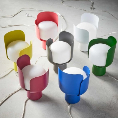 Lampa Blom